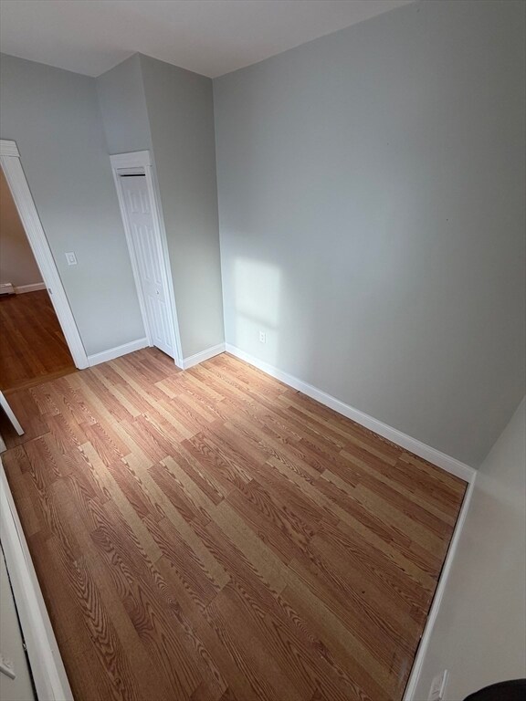 Building Photo - 83 Chelsea St