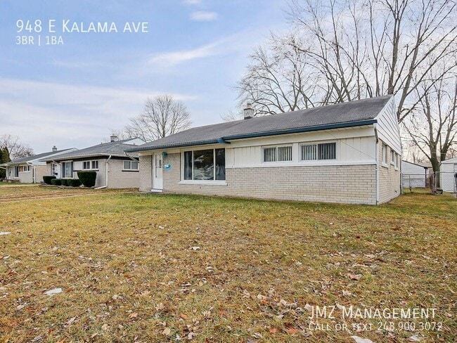 Building Photo - 948 Kalama Ave