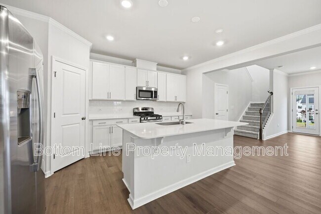 Building Photo - 517 Hanover Shr Ln