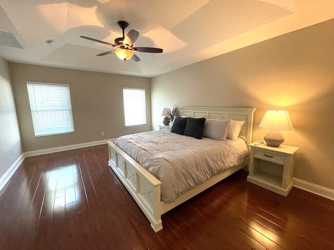 Building Photo - 11 Riviera Estates Ct