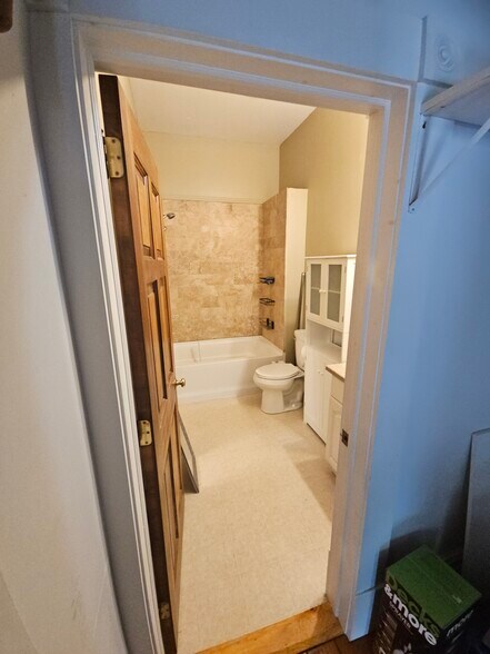 bathroom - 1069 Harrison Ave