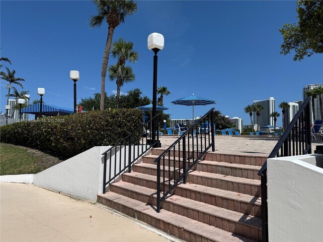 Building Photo - 600 Three Islands Boulevard