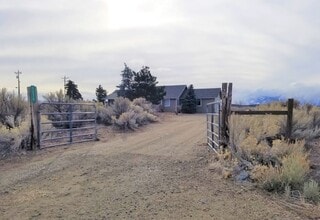 Building Photo - Home For Rent in Gardnerville-Fish Springs...