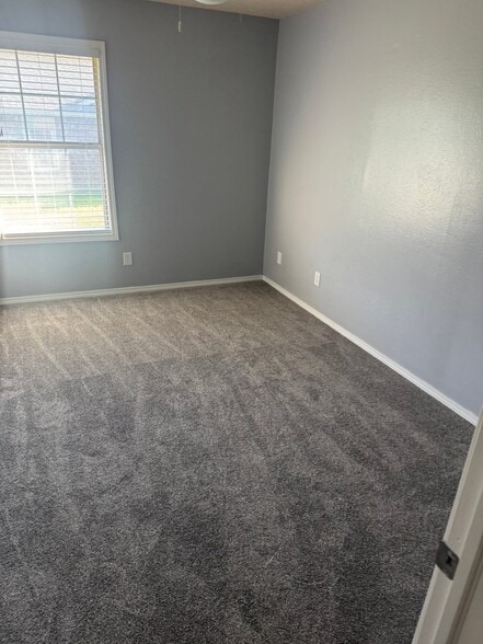 Building Photo - 607 Methodist Ave