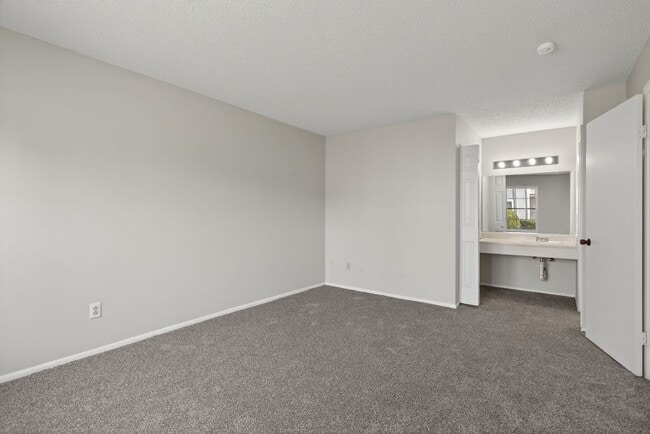 Building Photo - Call Sabrina Thomas Office at 757-767-0767...