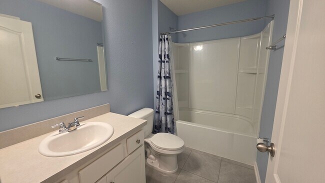 Building Photo - New Home in Sawmill Creek 3 Bedroom 3 Bath home with Office/Den and Screened Patio