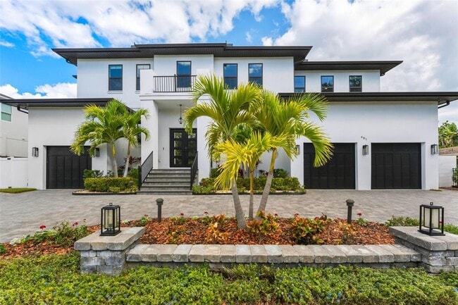 Building Photo - 481 W Davis Blvd