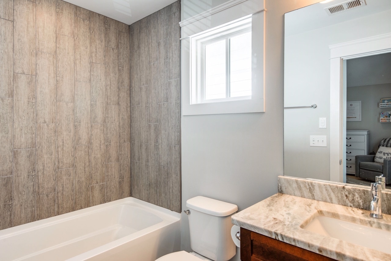 Upstairs guest bath - 710 Buchanan St