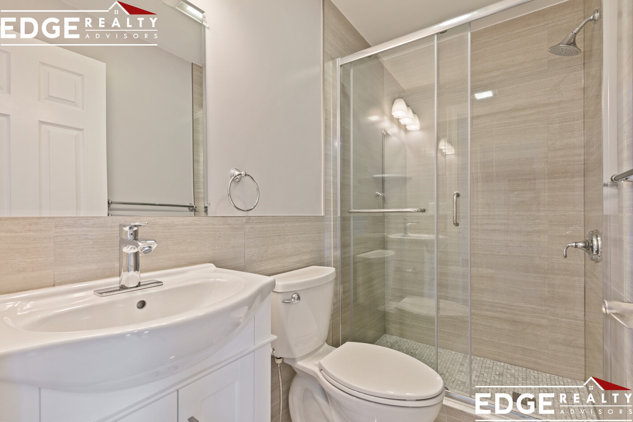 Building Photo - 146 Sutherland Rd