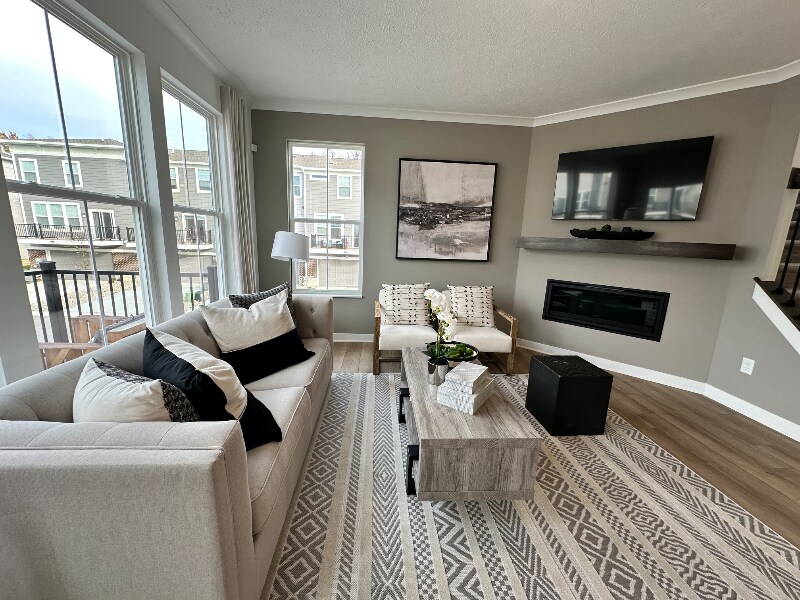 Building Photo - 13871 Gatsby Dr