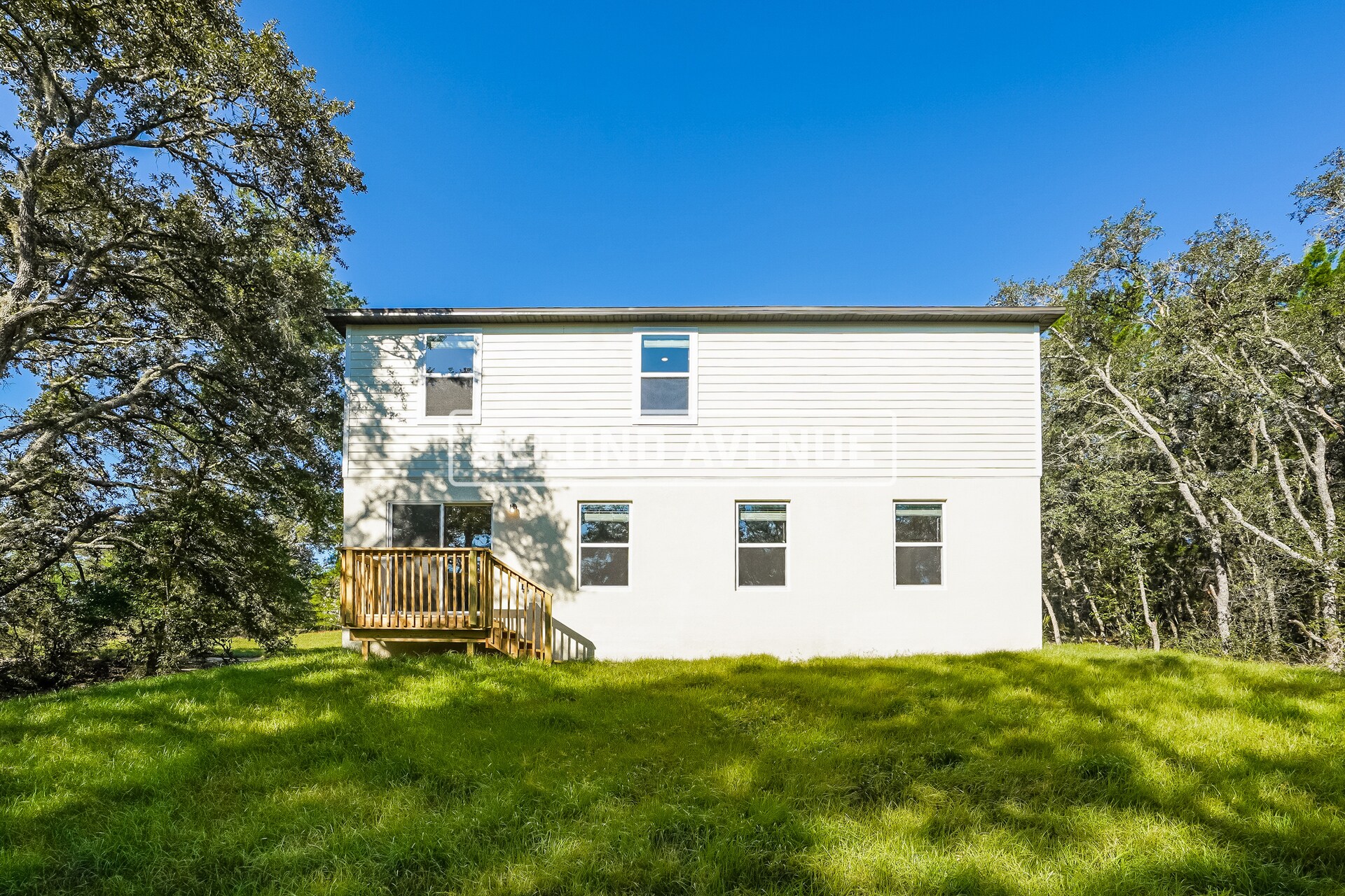 Building Photo - 6936 N Deer Point