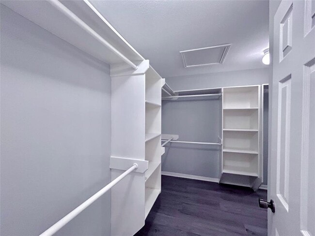 Building Photo - 8114 Brighton Pl Ct
