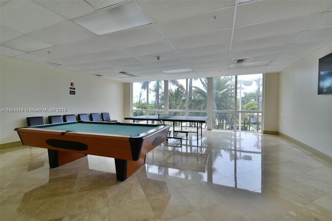 Building Photo - 3500 Coral Way