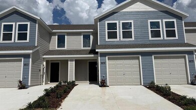Building Photo - 1562 Plank Pl