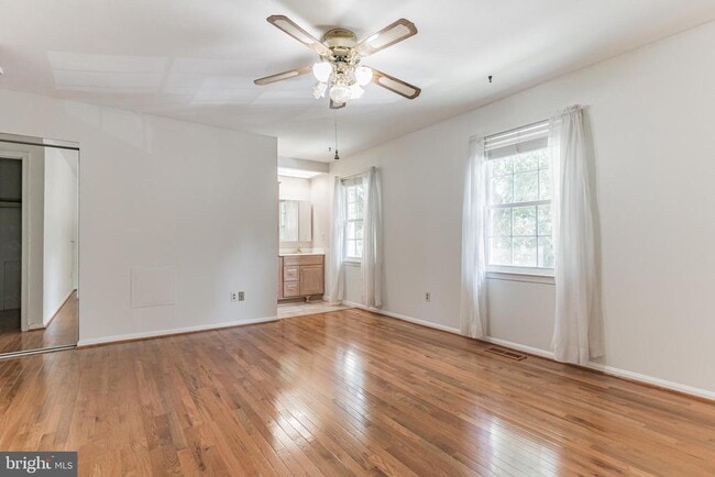 Building Photo - 7422 Adams Park Ct