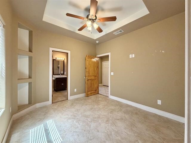 Building Photo - 116 Sycamore St