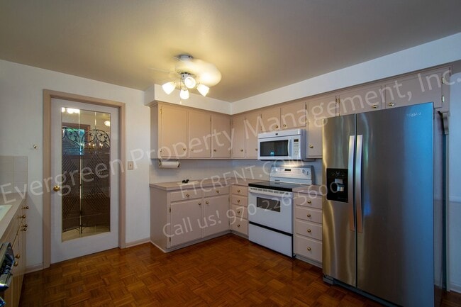 Building Photo - Gorgeous ranch style home in Loveland