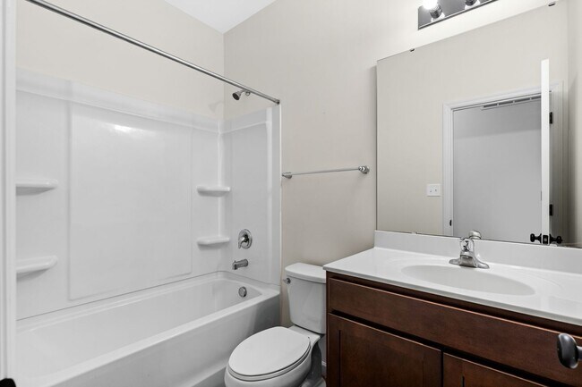 Building Photo - 297 Osprey Ct