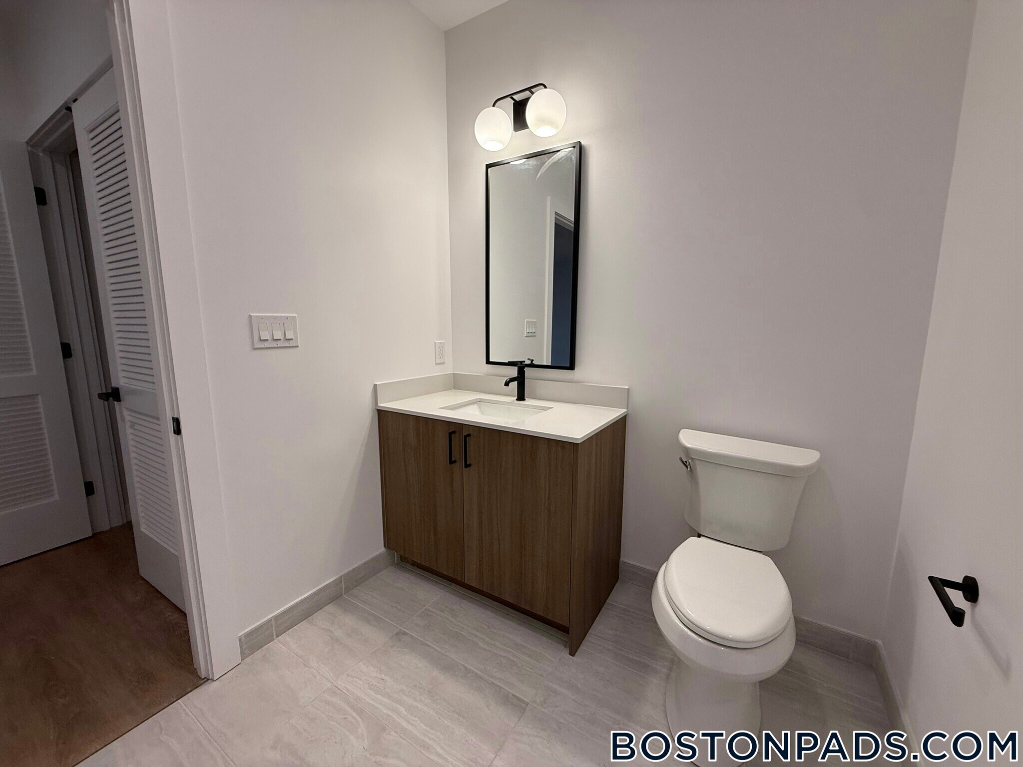 Building Photo - 199 Gardner St