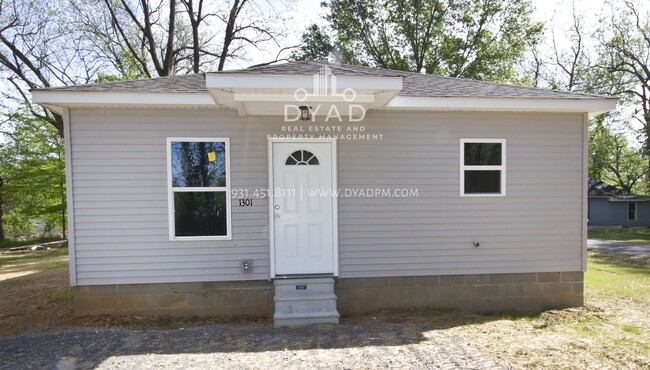 Primary Photo - 1301 Cumberland St