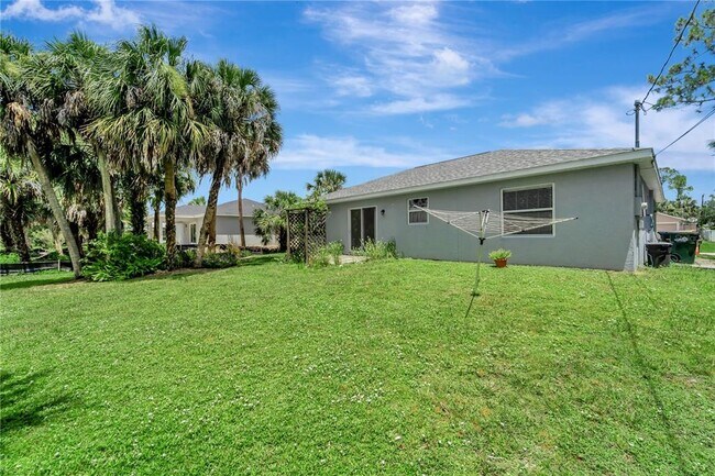 Building Photo - 2579 Oracle Ln