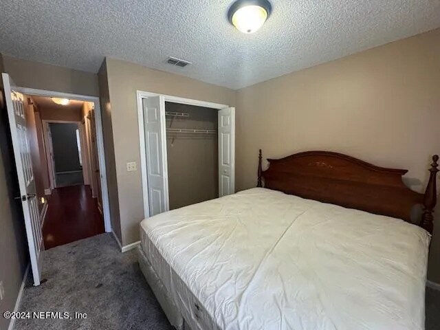 Building Photo - 7057 Swamp Flower Dr N