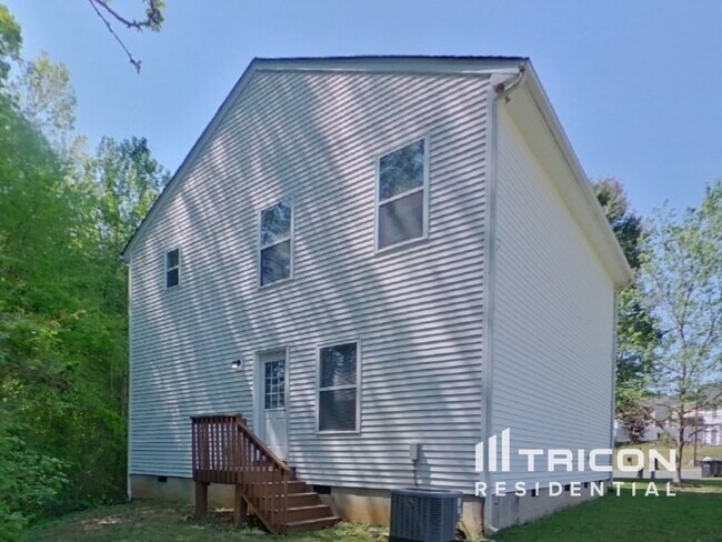 Building Photo - 412 Bent Leaf Ct
