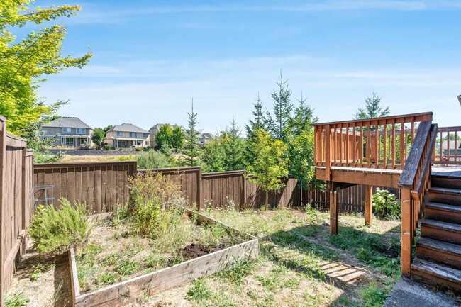 Building Photo - Spacious 4-bdrm/3-bath in North Bethany—Ga...