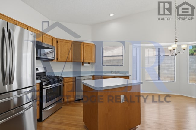 Building Photo - 4Bed/2Bath House in Sierra Vista, AZ! Ready for Immediate Move-In! -- RV GATE!