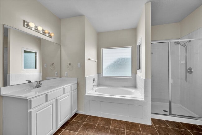 Building Photo - 2614 Shady Acres Ct