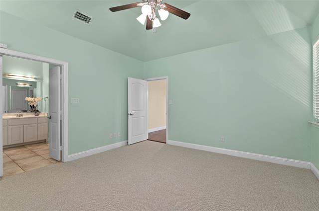 Building Photo - 710 Rembrandt Ct