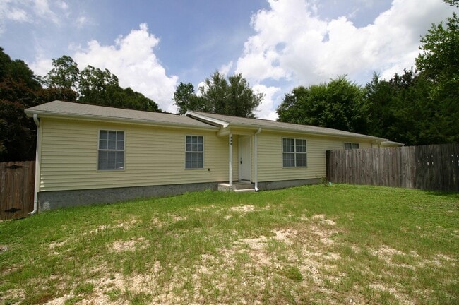 Primary Photo - 552 Brock Ave