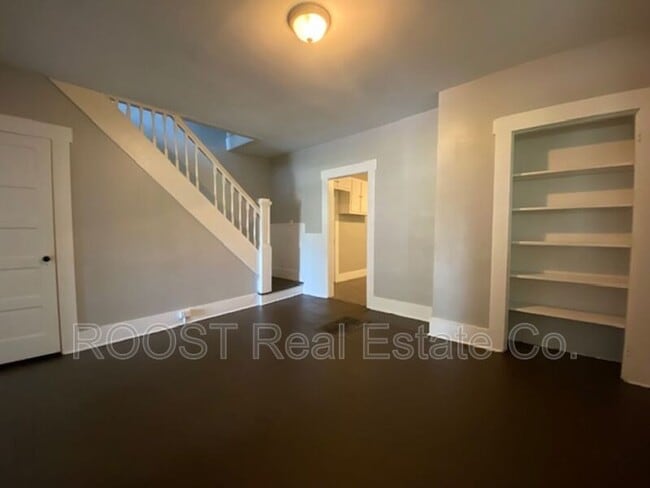 Building Photo - 612/614 Cedar St