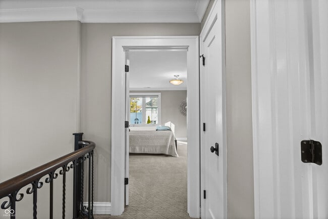 Building Photo - 1210 Golden Hill Dr