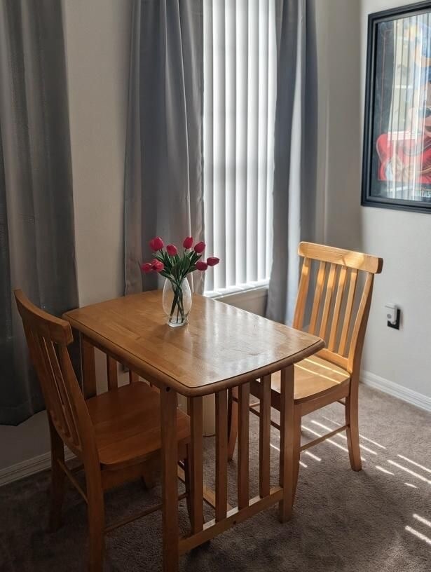 Building Photo - 326 Monroe Cir