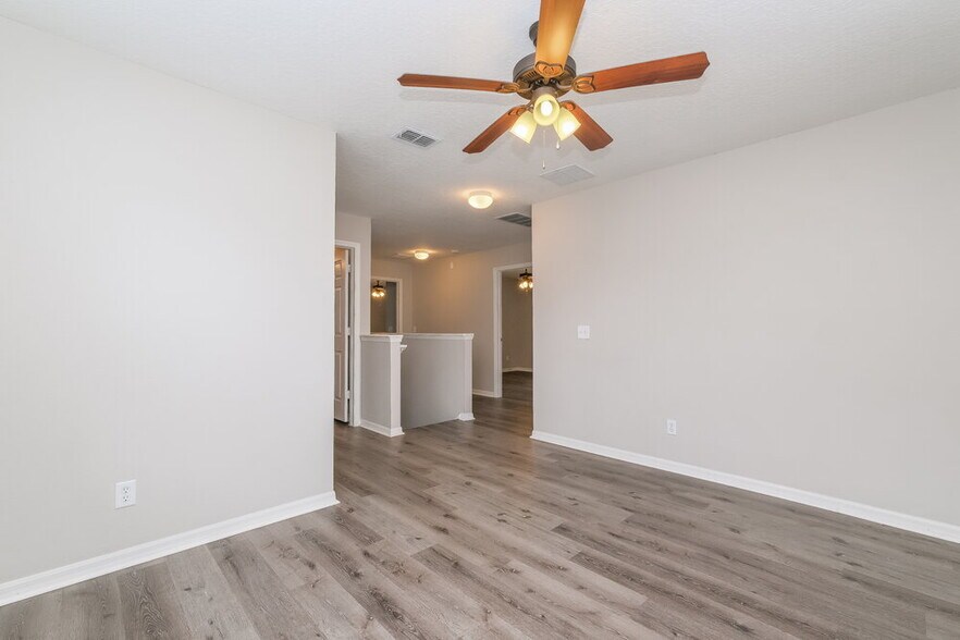 Building Photo - 27037 Cotton Key Ln