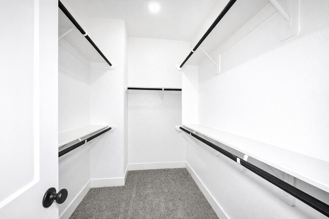 Building Photo - 18714 Colorado River Ln