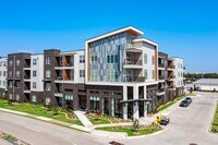 Building Photo - Domain at Chisholm Creek
