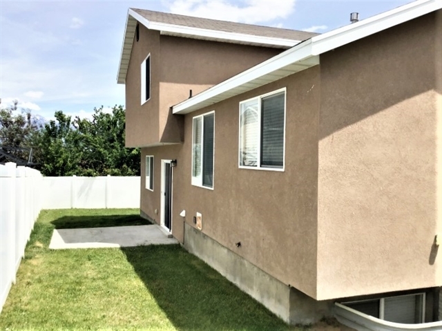 Building Photo - 4852 W Cold Springs Cir