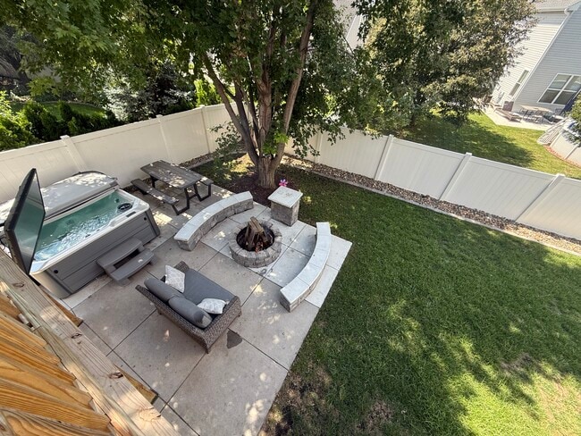 Building Photo - 7826 N 153rd St