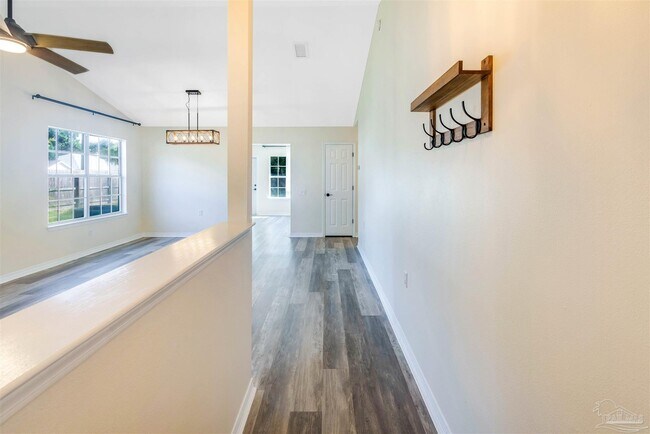 Building Photo - 1356 Sterling Point Dr