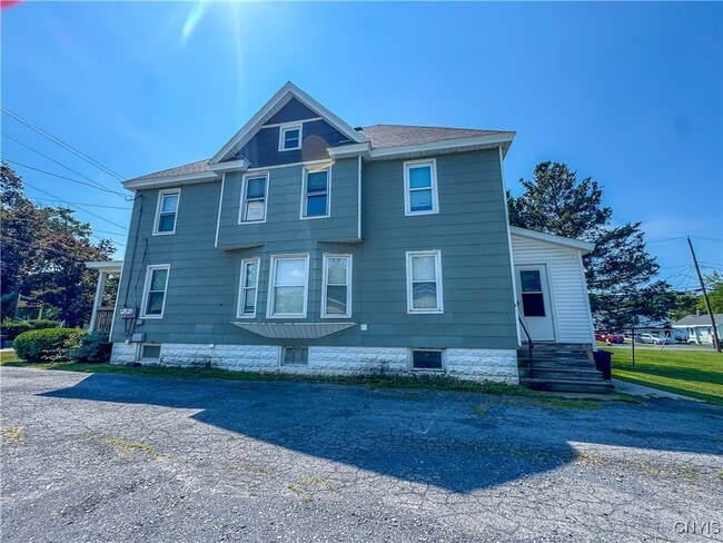 Building Photo - 77 Standart Ave