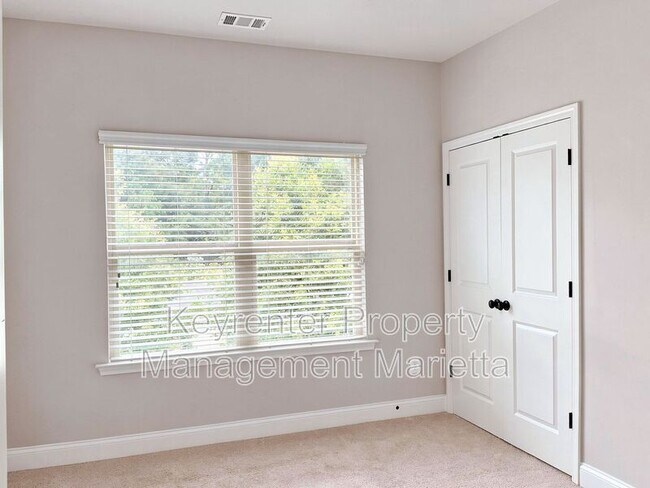 Building Photo - 1244 Stone Castle Cir