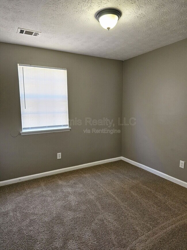 Building Photo - 4663 Forest Trail