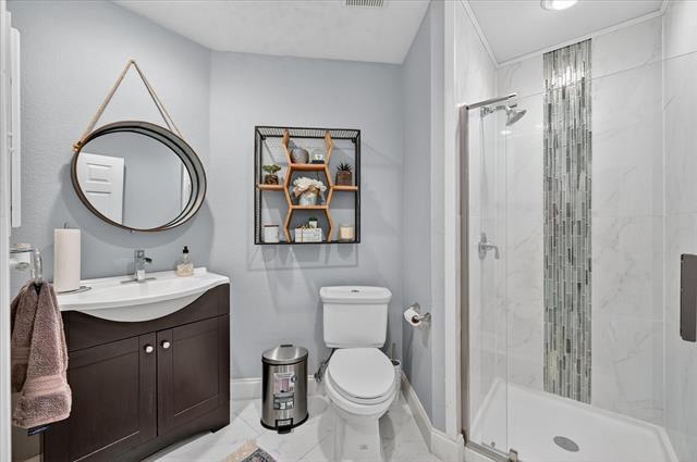 Building Photo - 3409 Waterbury Ct