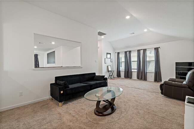 Building Photo - 14010 Hartford Heights Wy