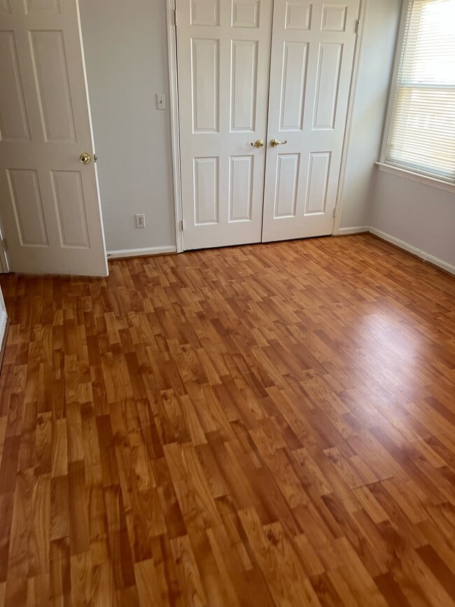 Building Photo - 1205 Tar Heel Ct