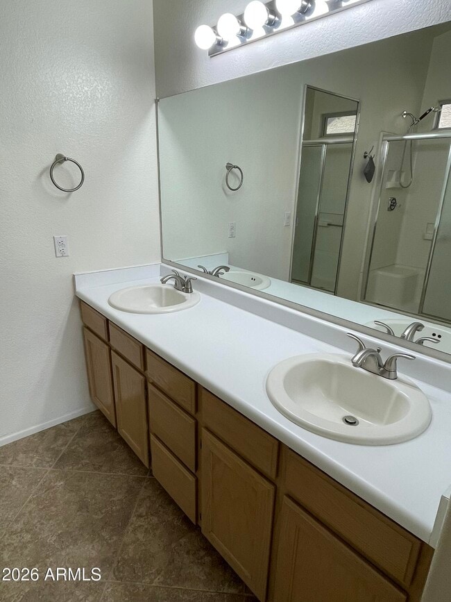 Building Photo - 3349 W Abraham Ln