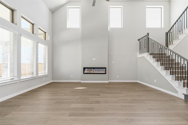 Building Photo - 1720 Foxtail Dr