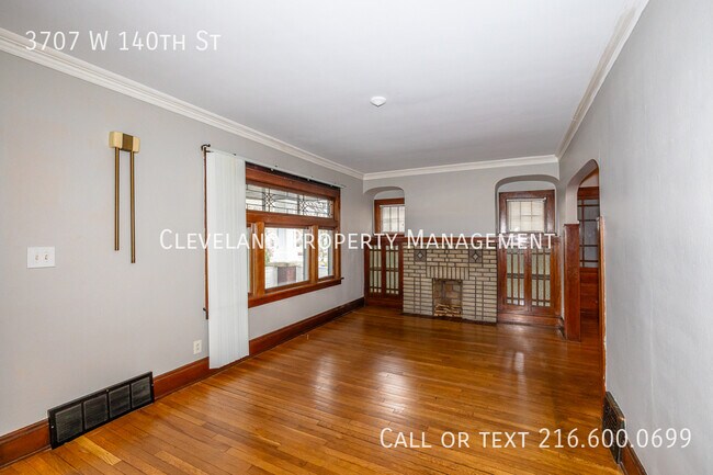 Building Photo - 3707 W 140th St
